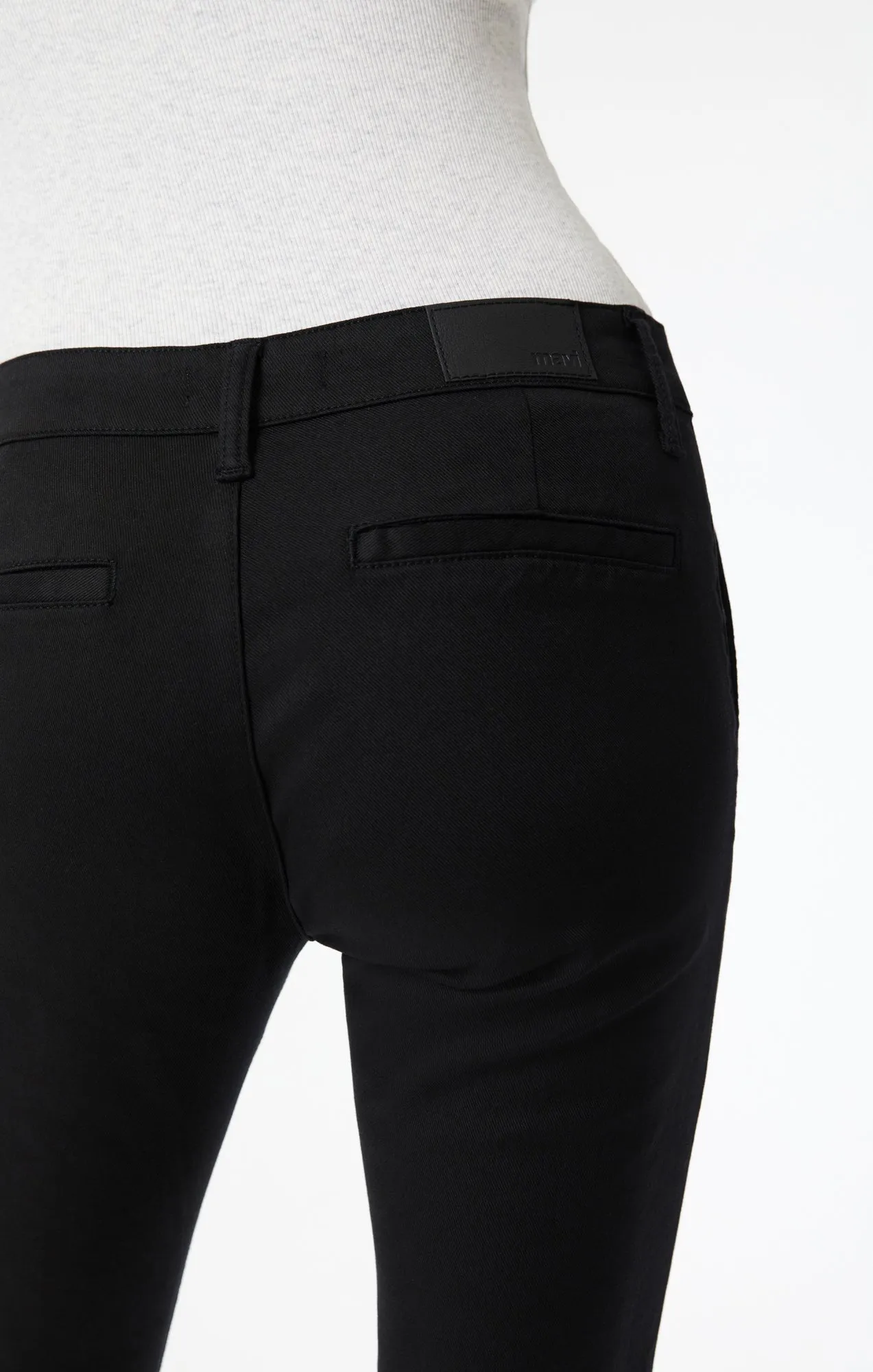 BROOKE SLIM CHINO IN BLACK LUXE TWILL