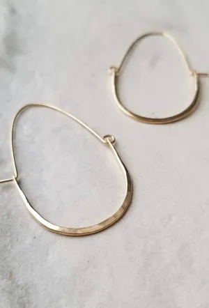 Everyday Hoop Earrings, bridesmaid gift, minimalist jewelry, minimalist earrings, everyday earrings, gold hoop earrings, minimalist hoops