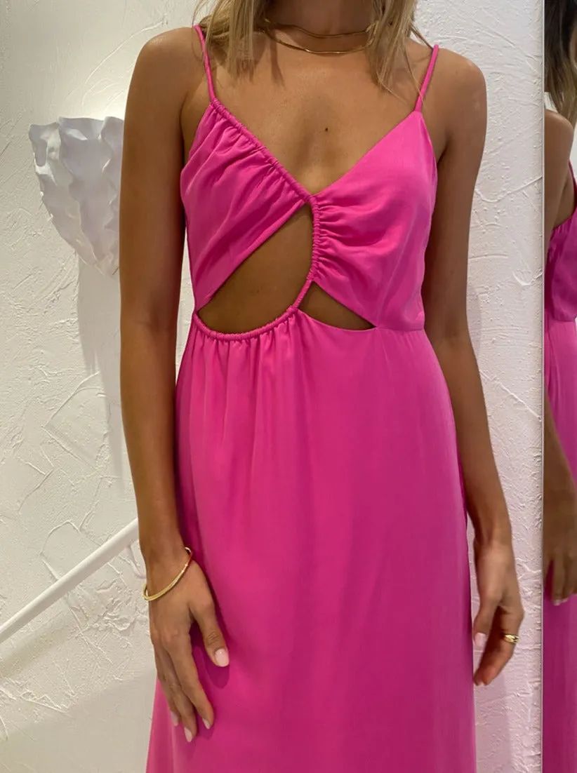 Ginia Selena Midi Dress in Fuschia