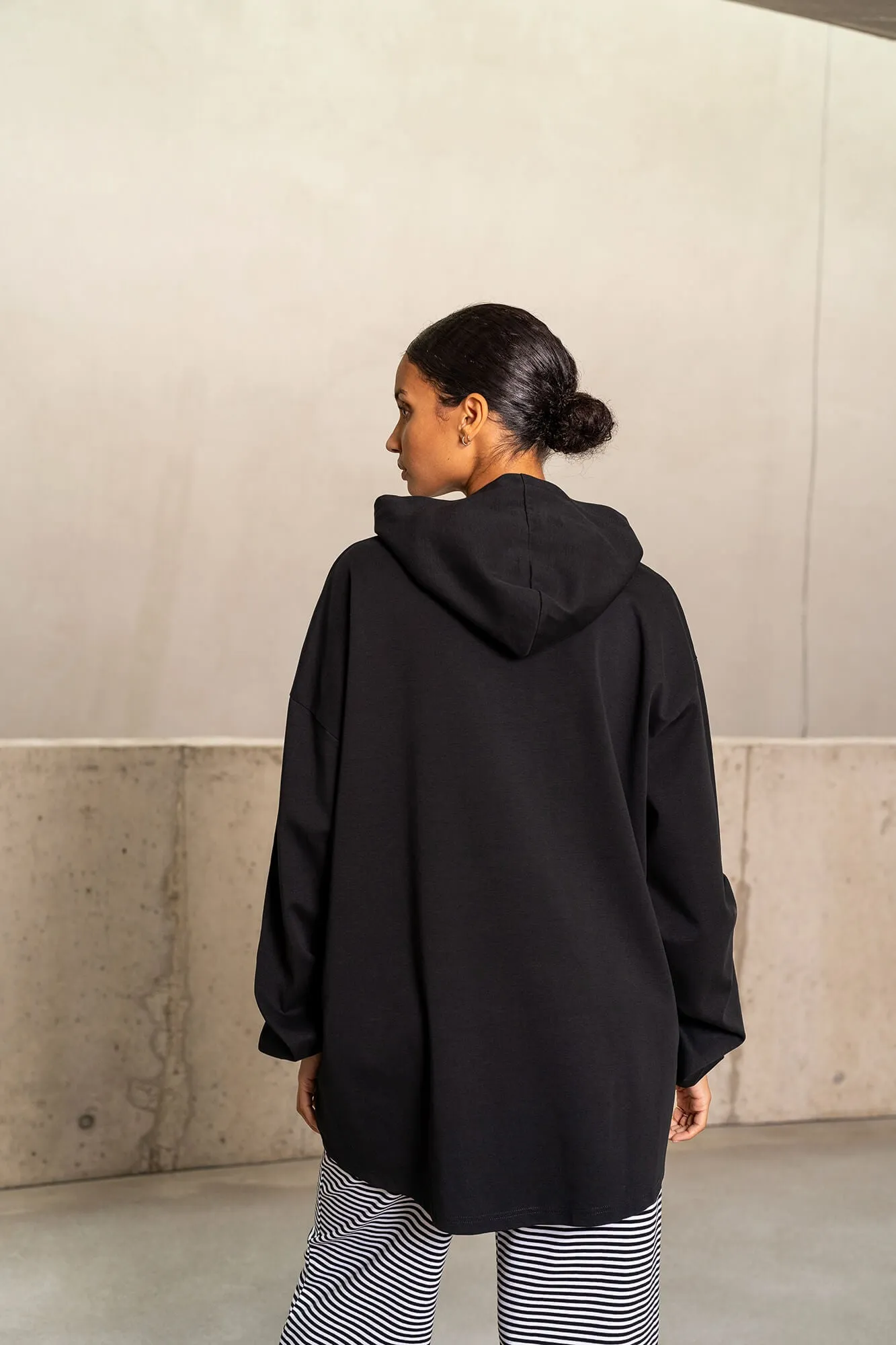 Hoodie Sue (Schwarz)