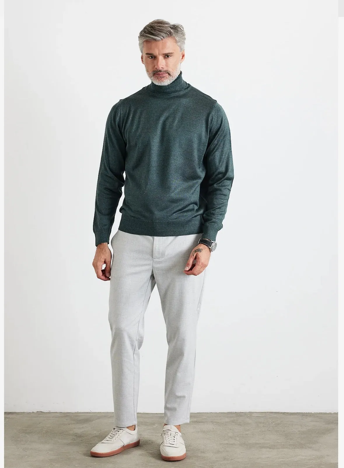 “Isaac” Sage Men’s Turtle Neck