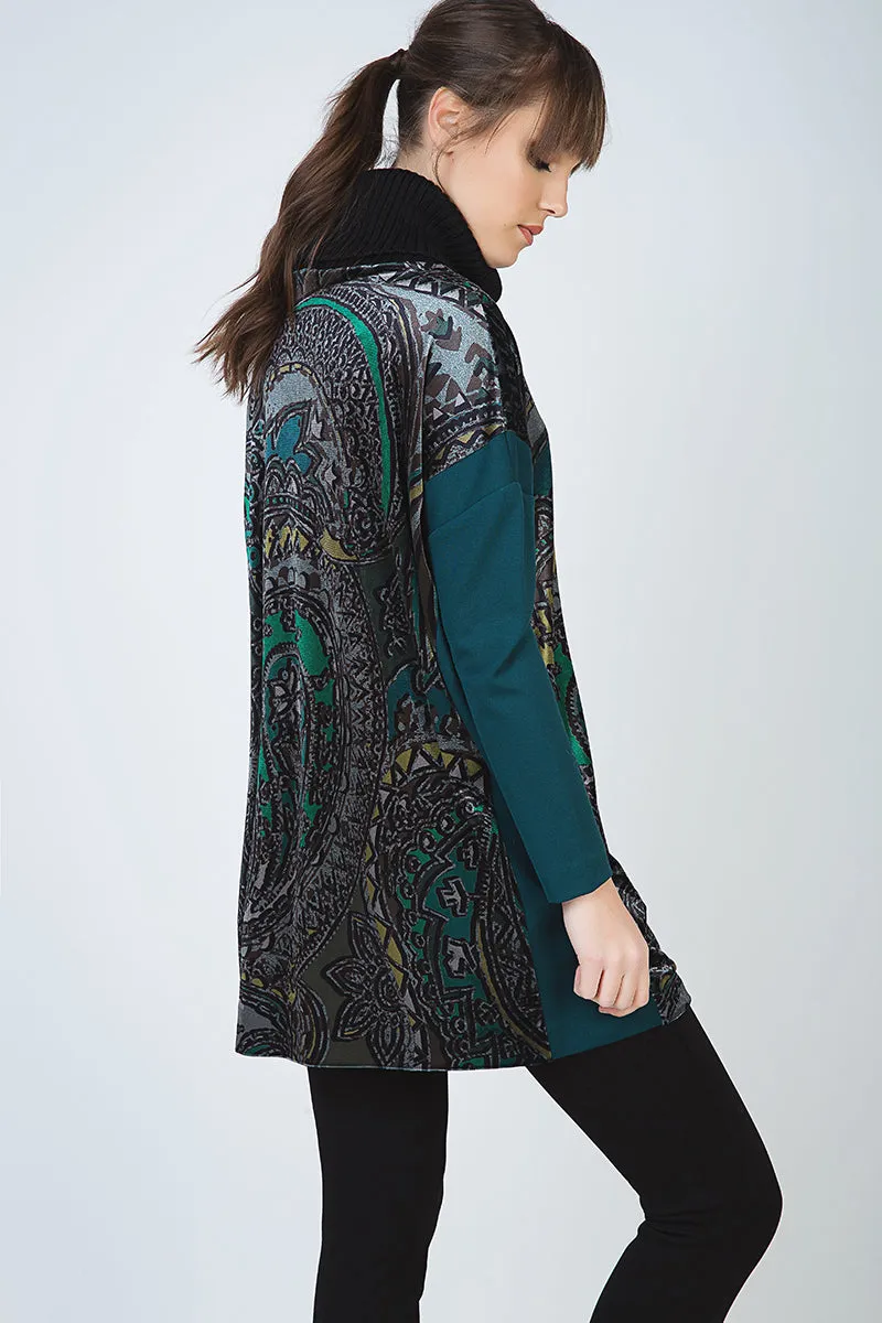 Long Turtleneck Print Top