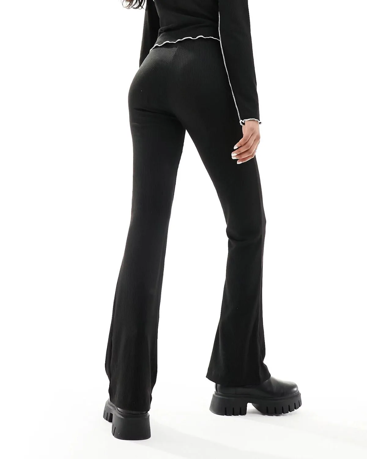 PEARL EDGE BELL BOTTOM PANTS