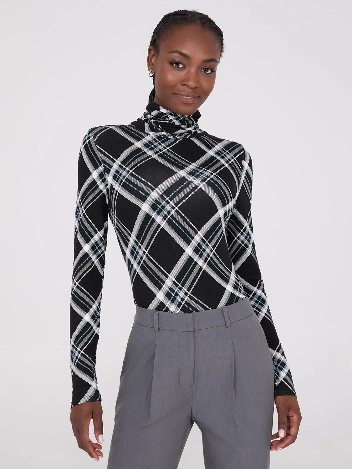 Plaid Long Sleeve Turtleneck Top