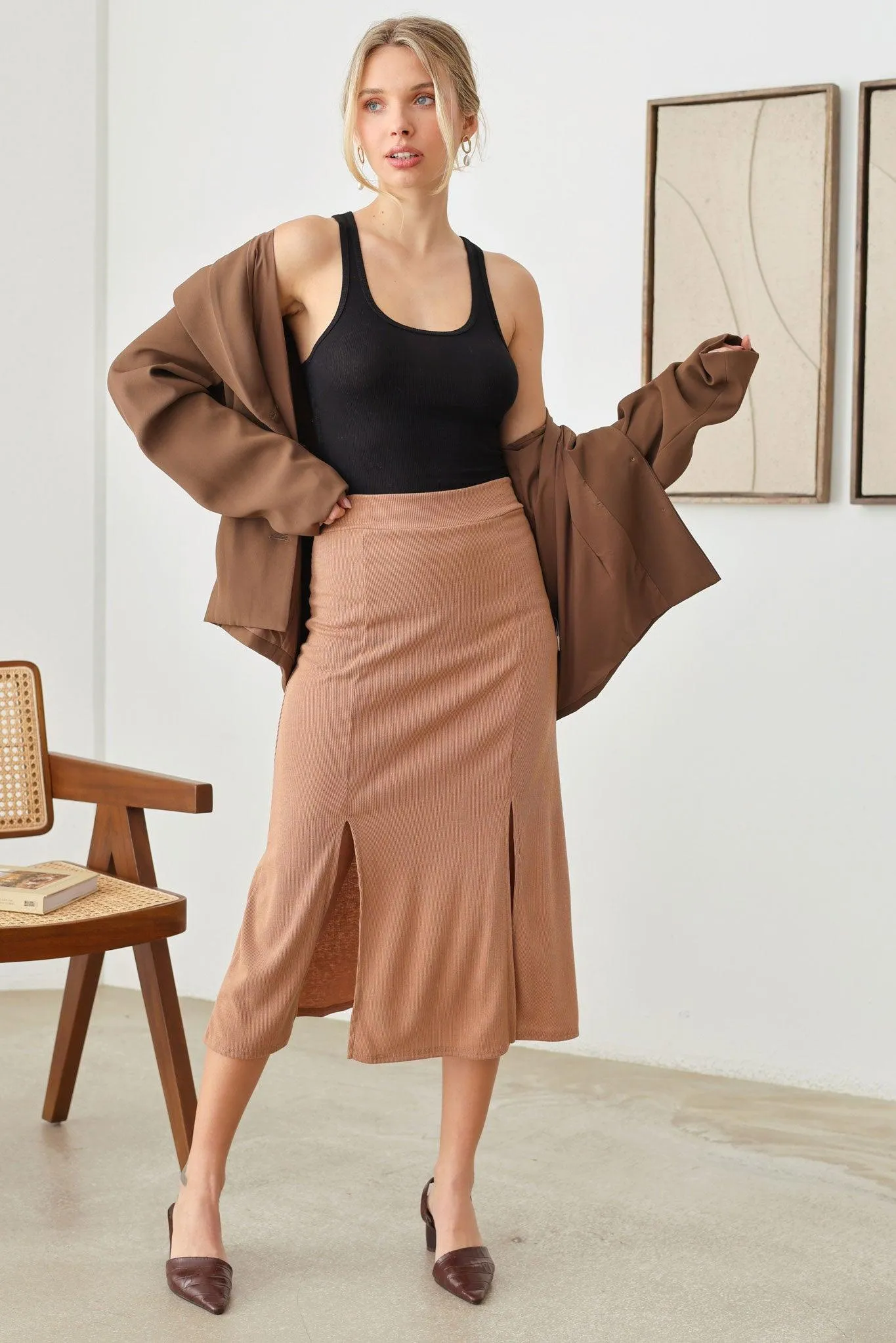 Ribbed Two Front Slit Midi Skirt