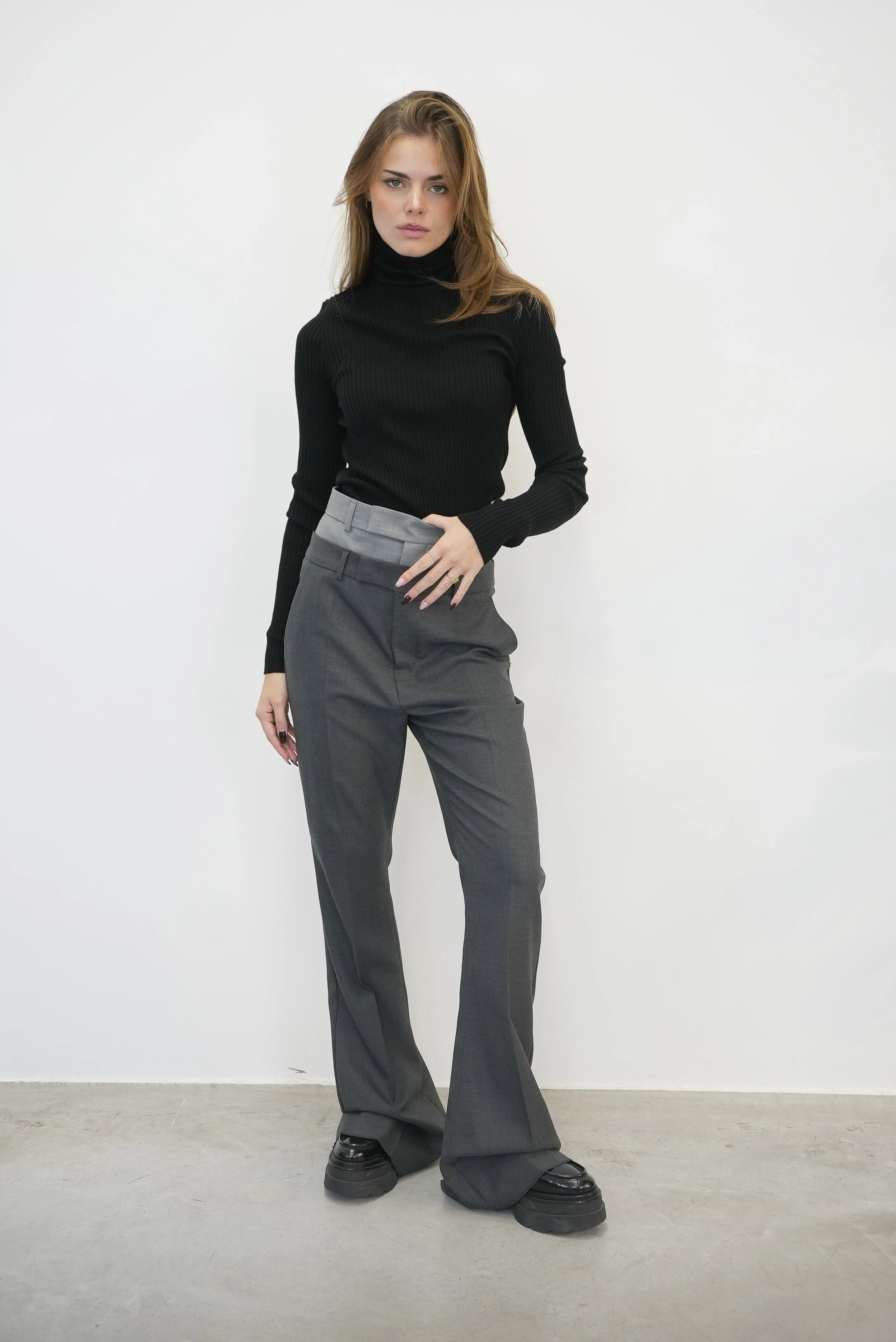 SLIM FIT TURTLENECK SWEATER