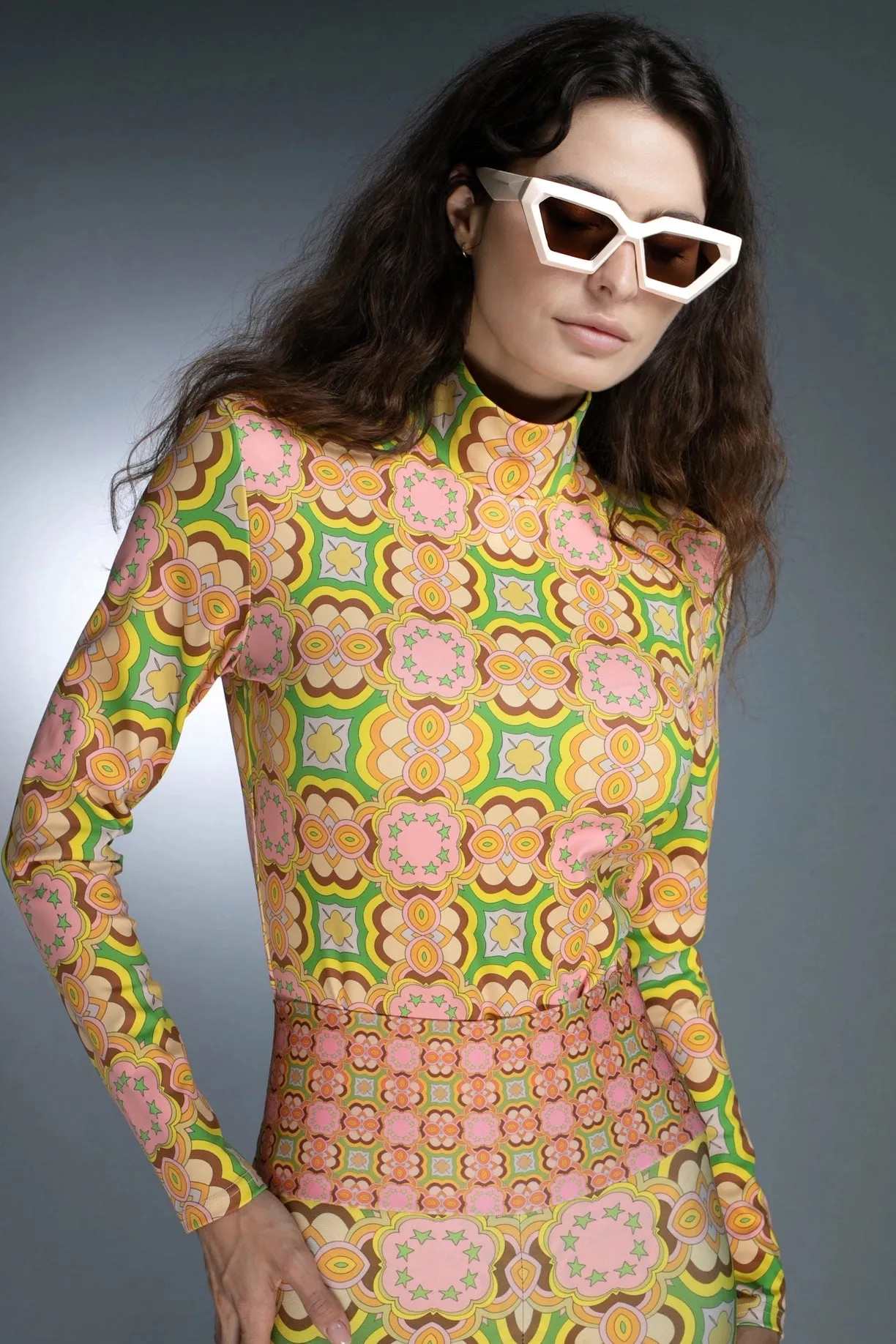 Turtleneck Long Sleeve 60'S Pastel Pink Retro Print Bodysuit