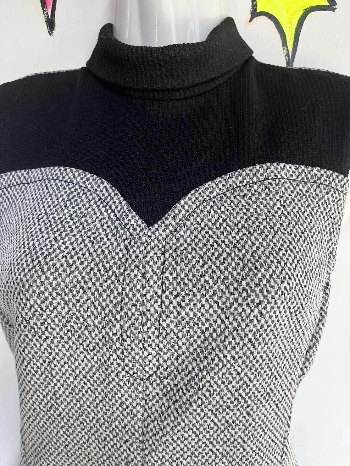 Vintage 60s | Black Mod GoGo Space Age Turtleneck Mini Dress | Size 6/8