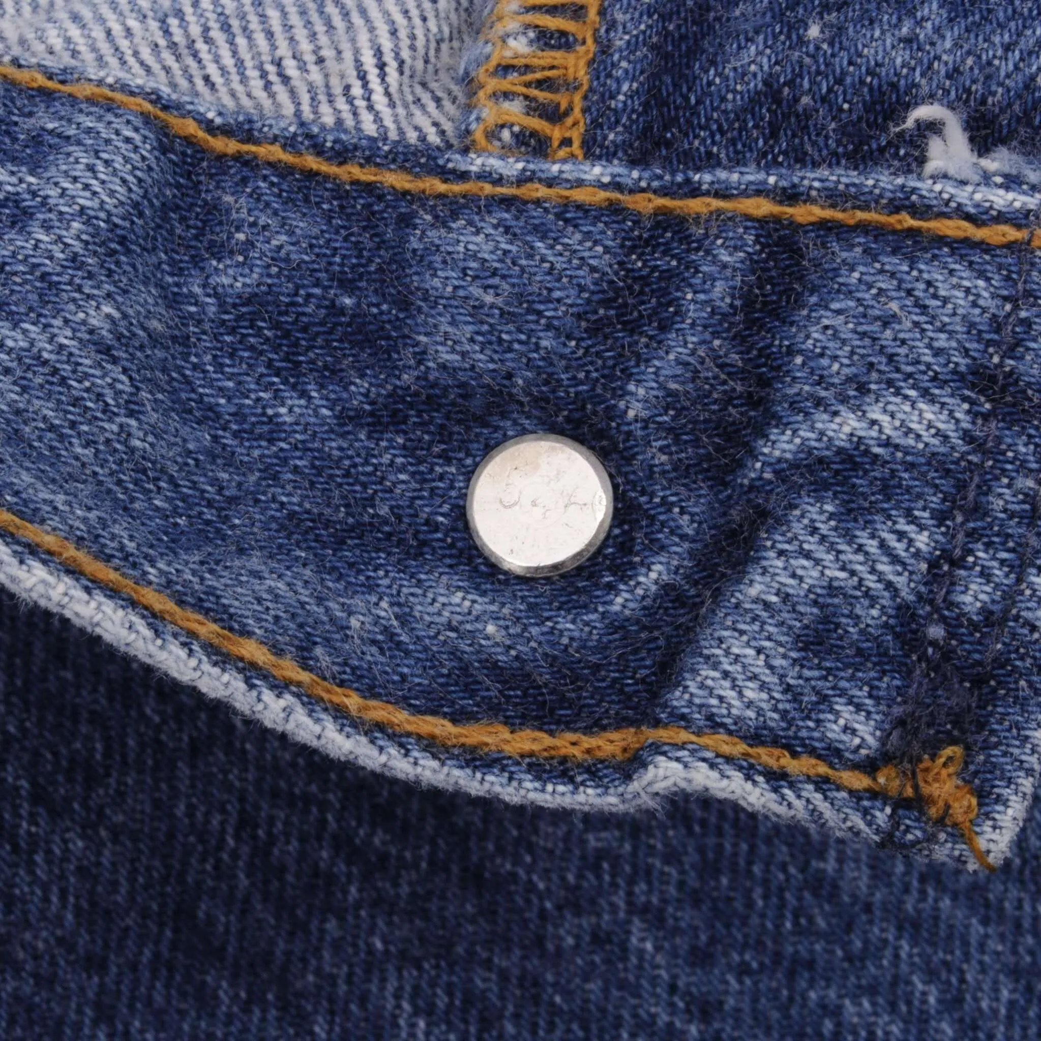 VINTAGE LEVIS 501 JEANS INDIGO 1980S SIZE W30 L36 MADE IN USA